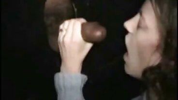 Cycata mamuśka ujeżdża czarnego sex analny video kutasa