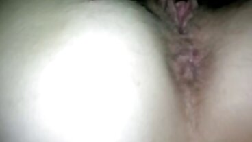 Cherie DeVille filmy analne jest cholernie elastyczna