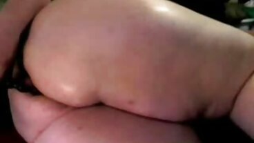 Brazzers: Dzień na basenie z dużymi cyckami rucha się z gorącą sex analny hd macochą Sapphire Lapiedra na PornHD