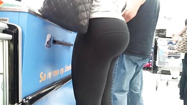 Żona z galaretki, sex analny grupowy Sofia Lee, przyłapuje męża na ruchaniu plastikowych zabawek!