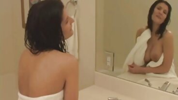 Life Selector: Śliczna blond nastolatka Little Angel dziękuje ci swoją różową cipką na PornHD seks analny darmowe filmy